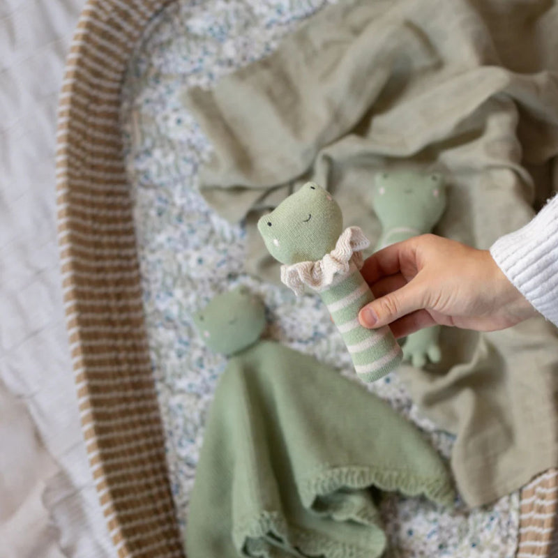 Organic Rattle, Frog