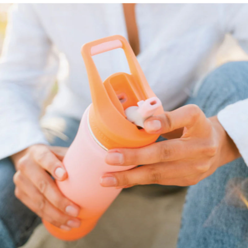 The Summit - 24 oz Bottle with Straw Top