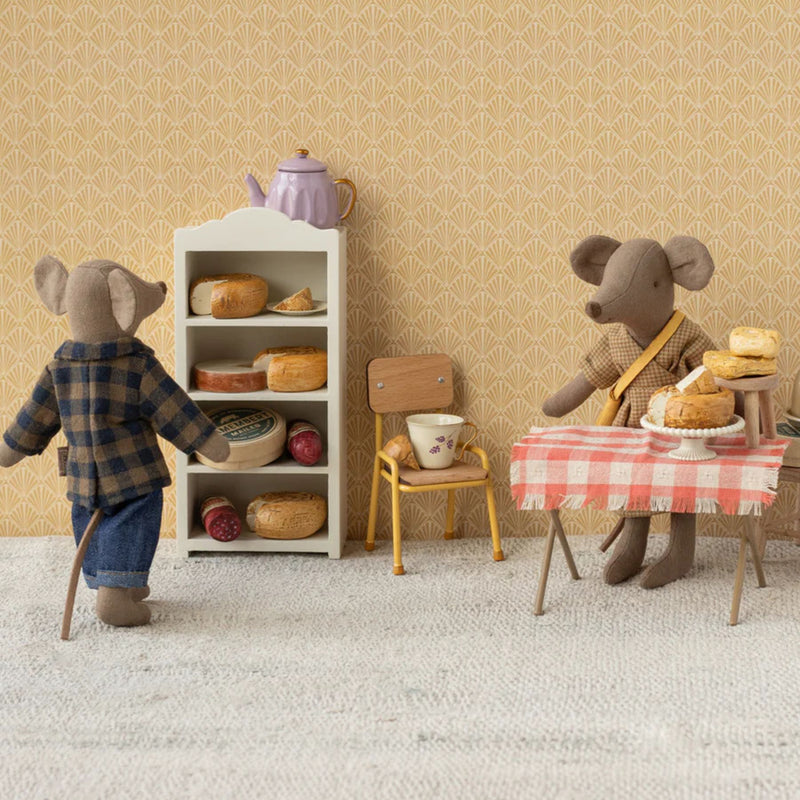 Brown Checked Shirt and Pants, Dad Mouse