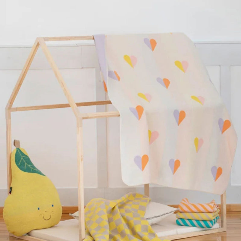 Juwel Toddler Flannel Blanket - Hearts Allover