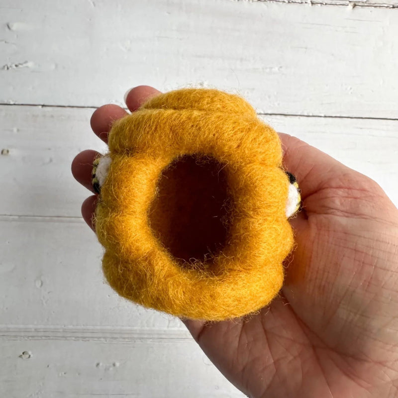Felt Mini Bee with Beehive House