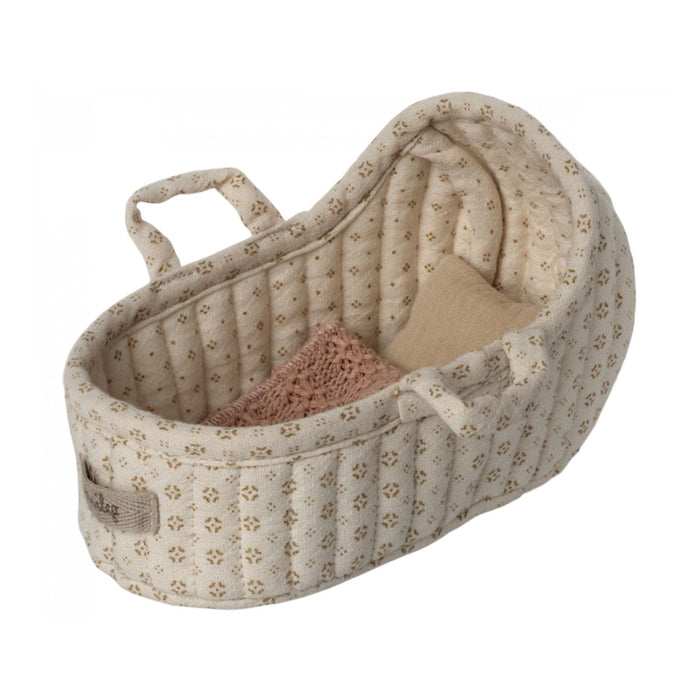 Carrycot, Micro