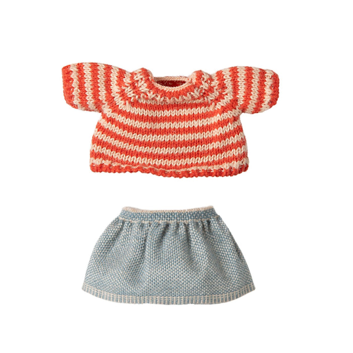 Knitted Red Stripe Sweater and Skirt, Big Sister Mouse