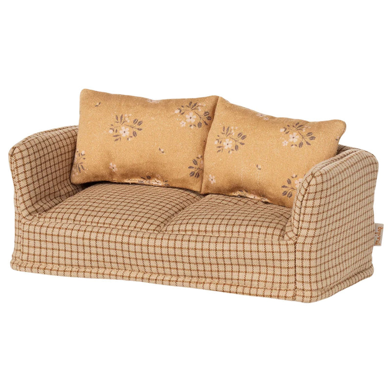 Couch, Mouse