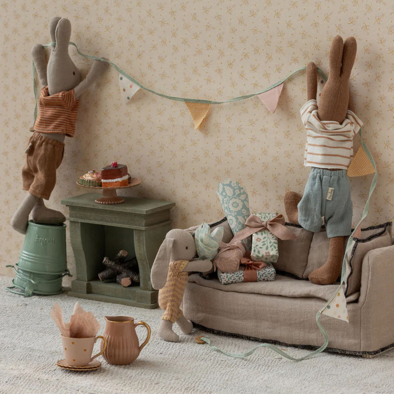 Miniature Garland