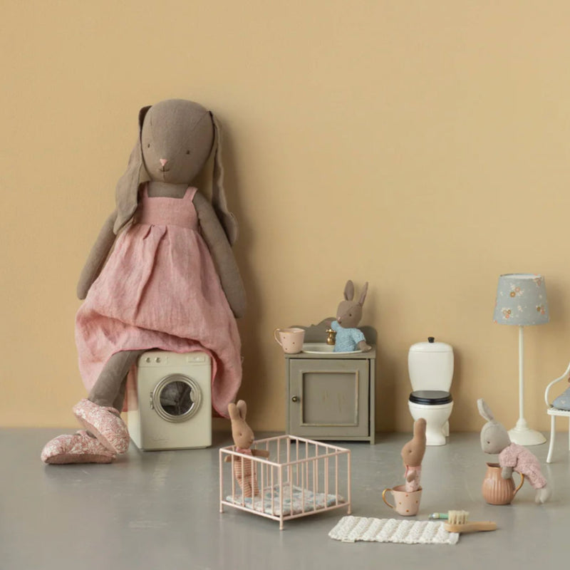 Bunny Size 4, Brown - Coral Dress + Shoes