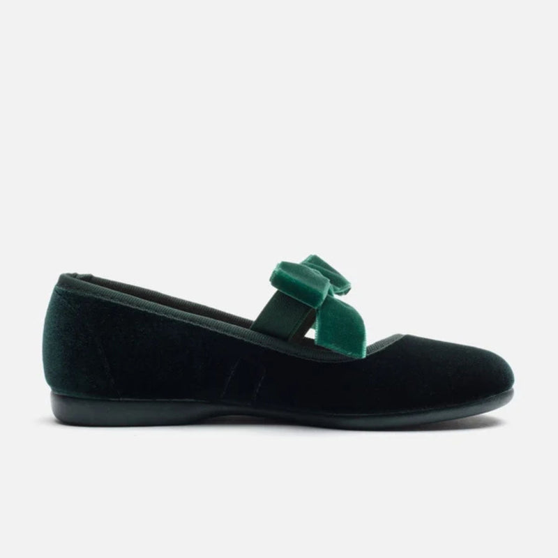 Mary Janes, Andie Emerald
