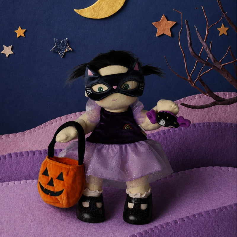 Dream Dinkum Doll - Mabel Moon with Magnet Hands
