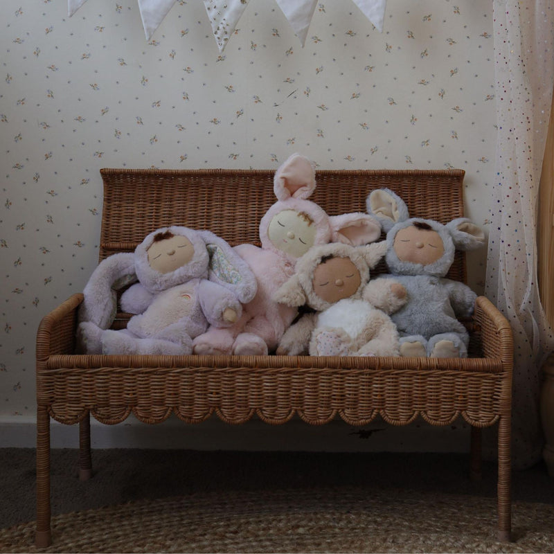 Petal Storie Bench