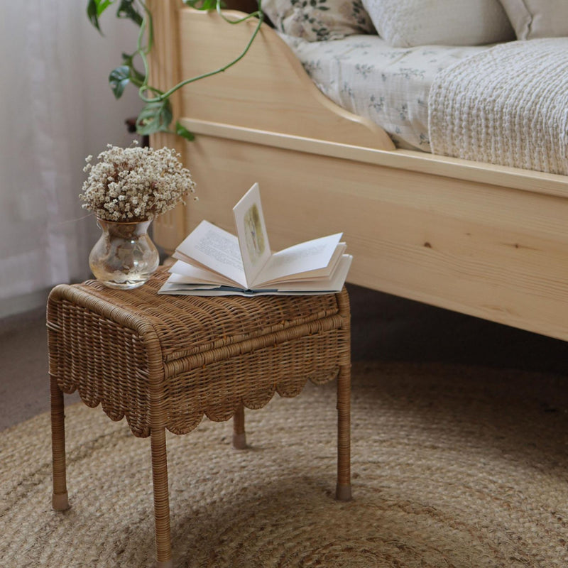 Petal Storie Stool